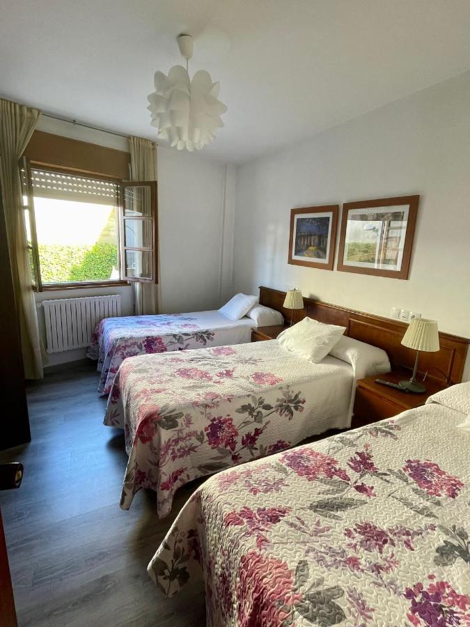 Hotel La Bilbaina De Vegadeo Ngoại thất bức ảnh