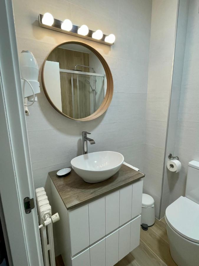 Hotel La Bilbaina De Vegadeo Ngoại thất bức ảnh